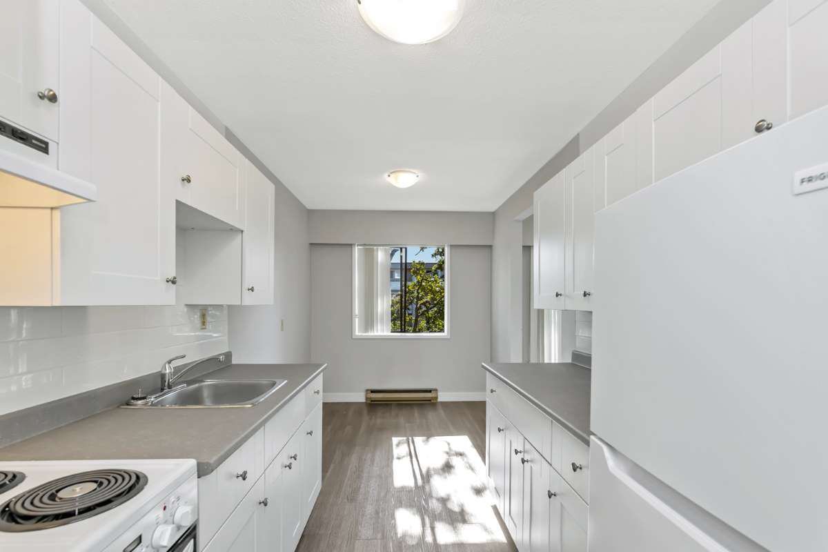 2 Bedroom Apartment for Rent - 3244 Quadra Street, Victoria, BC 4