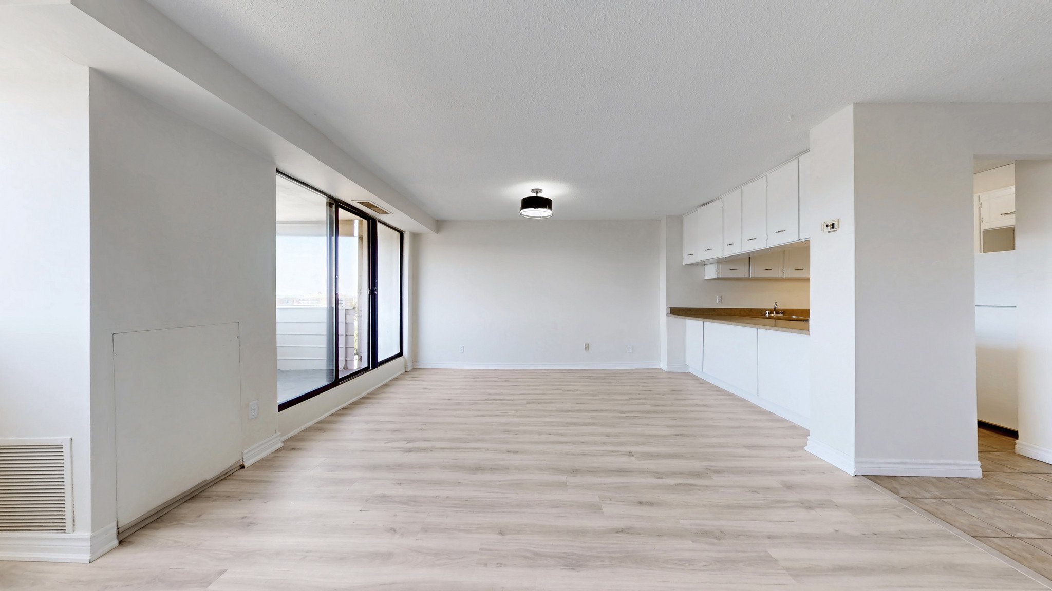 3 Bedroom Apartment for Rent - 1460 Ghent Avenue, Burlington, ON 5