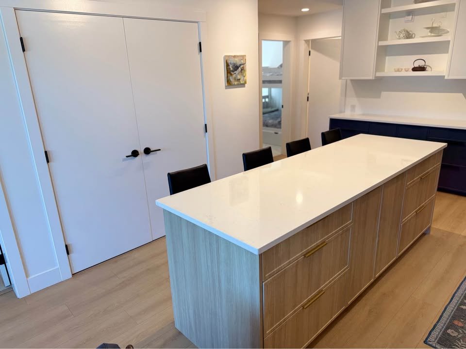 2 Bedroom Apartment for Rent - 3055 Murray St, Port Moody, BC 4