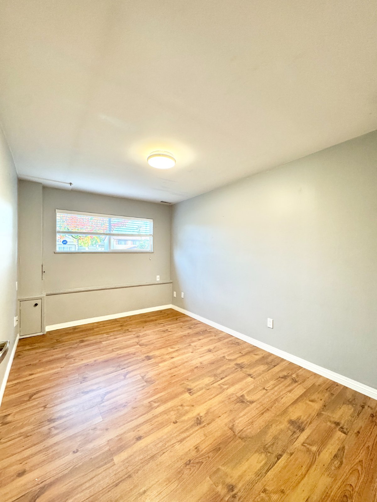 2 Bedroom Private Suite for Rent - Stanley St, Burnaby, BC 3