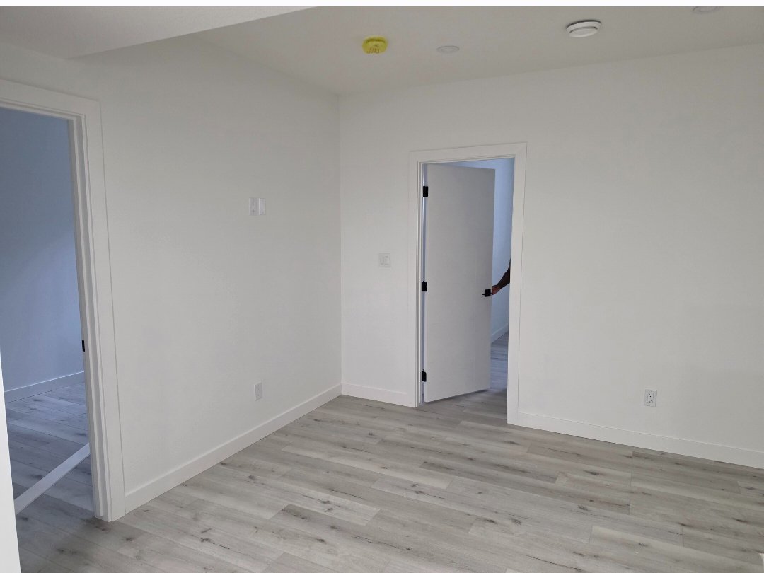 2 Bedroom Private Suite for Rent - Kimball Cres SW, Edmonton, AB 5