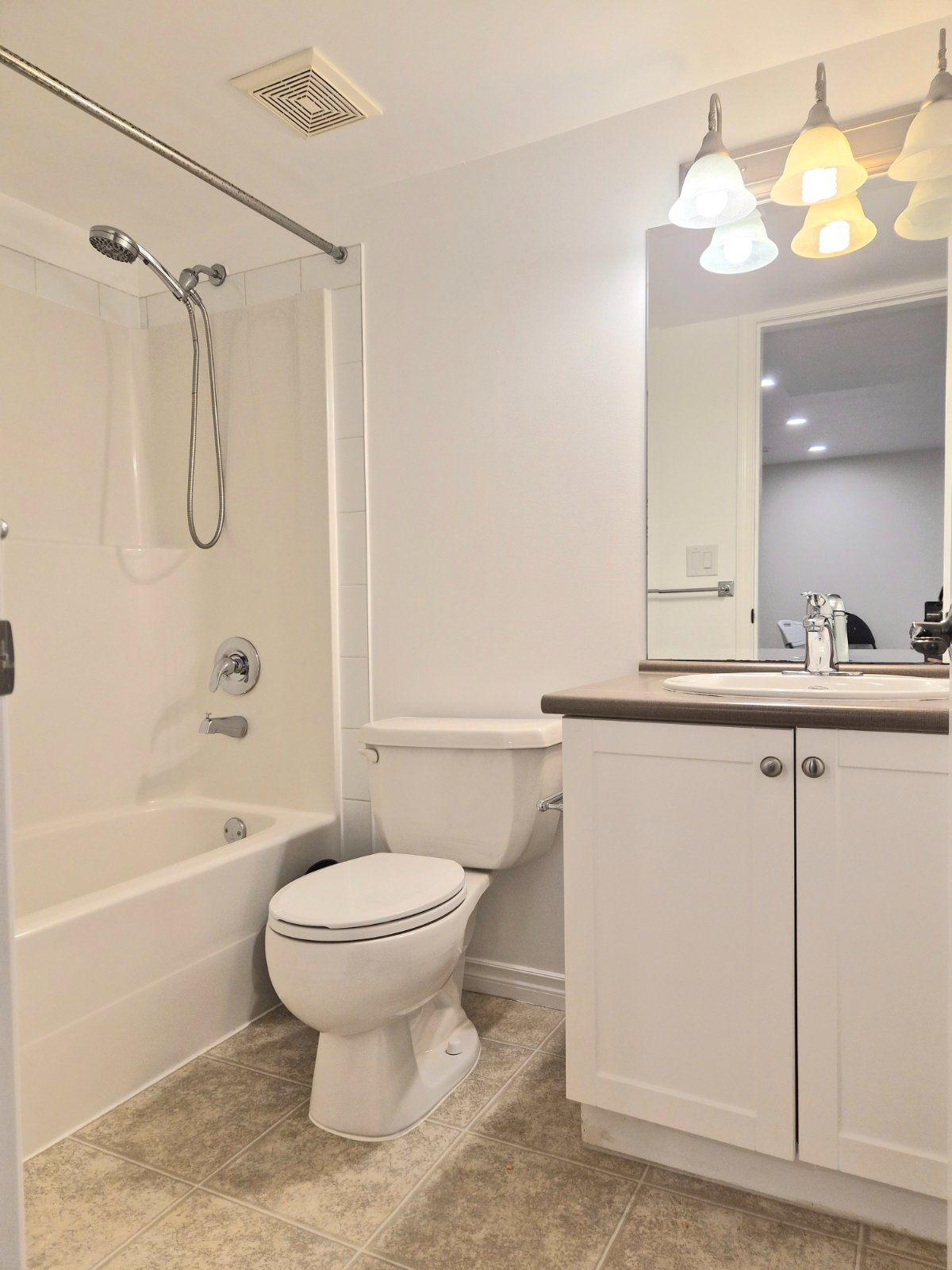 2 Bedroom Private Suite for Rent - 196 A St, Langley Twp, BC 5