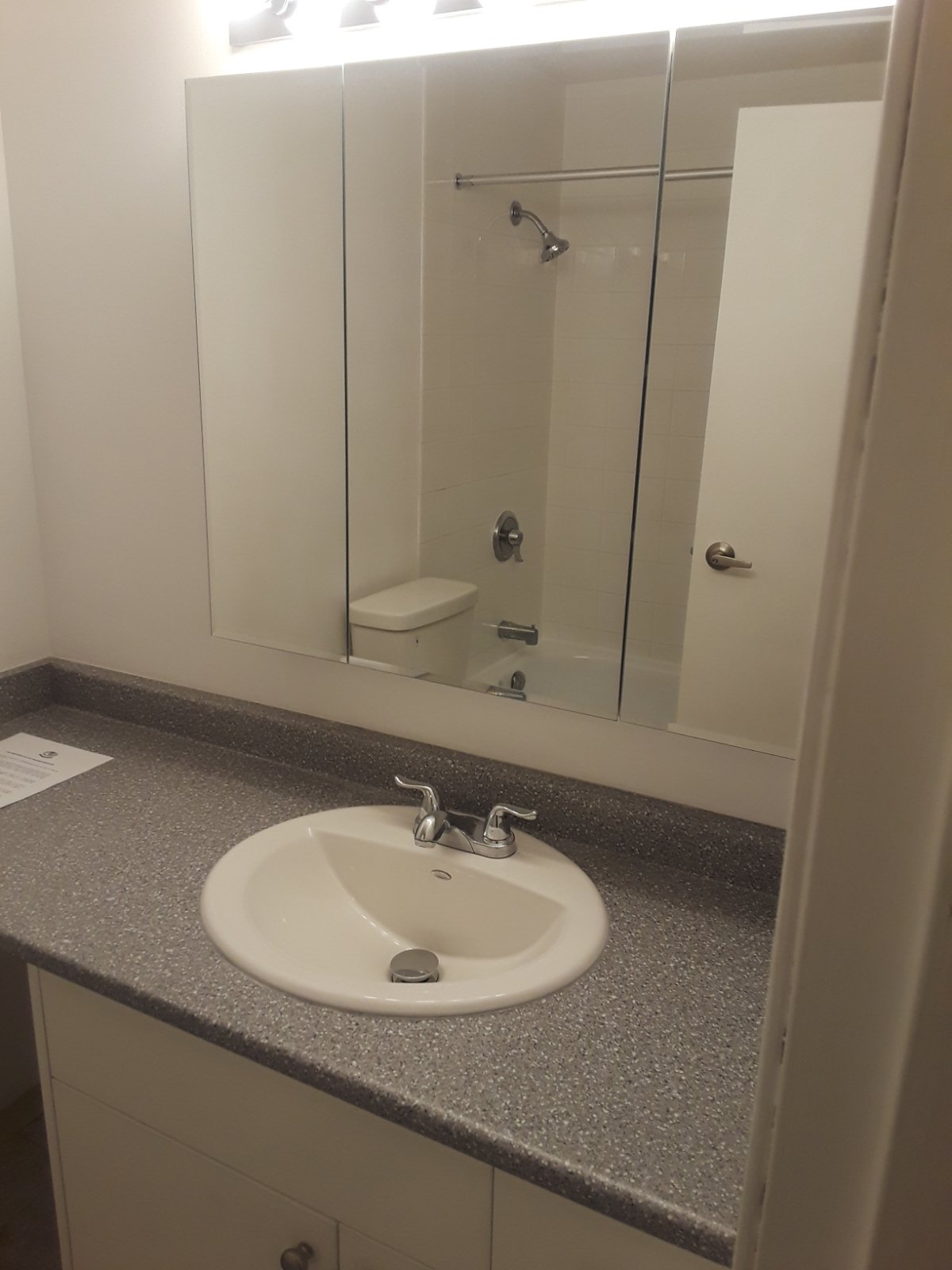 2 Bedroom Apartment for Rent - 1133 Ferguson Rd, Delta, BC 2