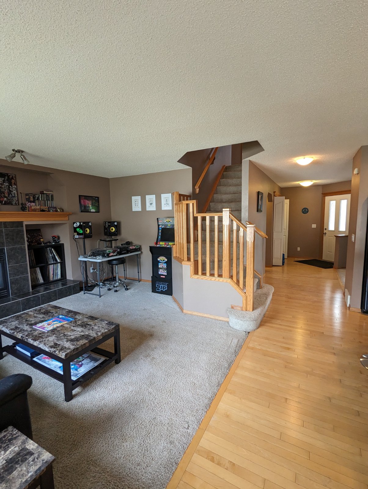 3 Bedroom House for Rent - 247 Royal Birch Way NW, Calgary, AB 3