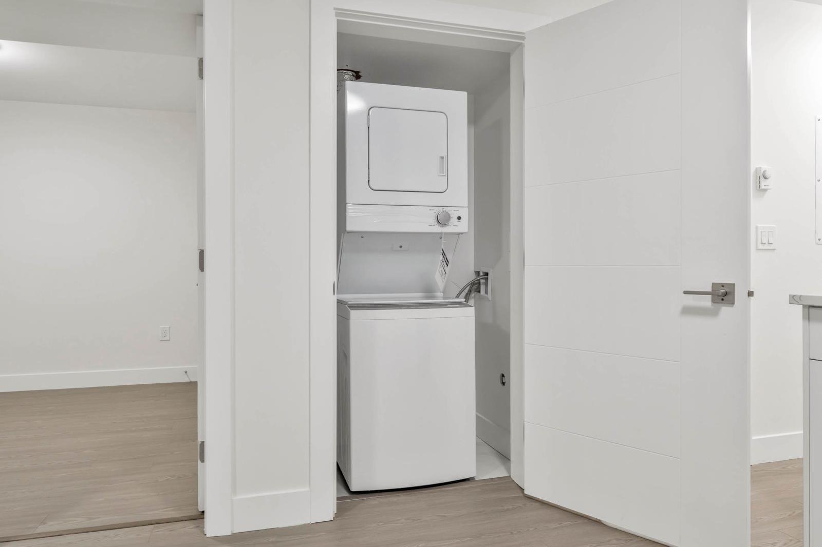 2 Bedroom Basement Suite for Rent - 17122 1 Ave, Surrey, BC 5