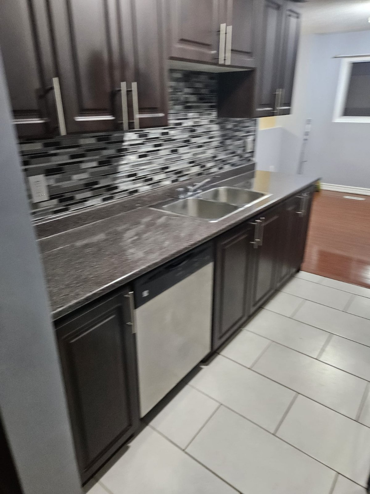 3 Bedroom Townhouse for Rent - 43 Franklin Ct, Brampton, ON 2