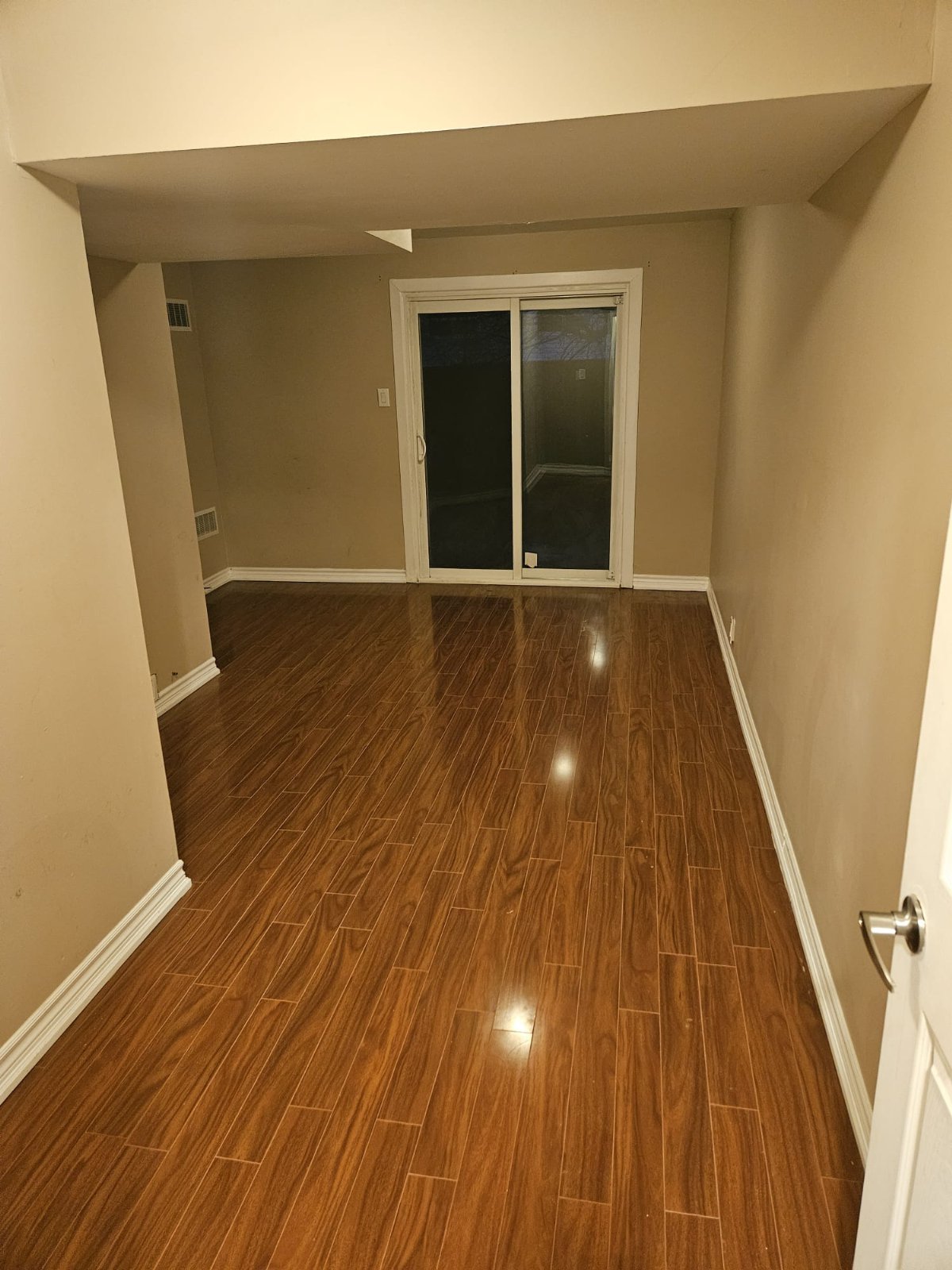3 Bedroom Townhouse for Rent - 43 Franklin Ct, Brampton, ON 5