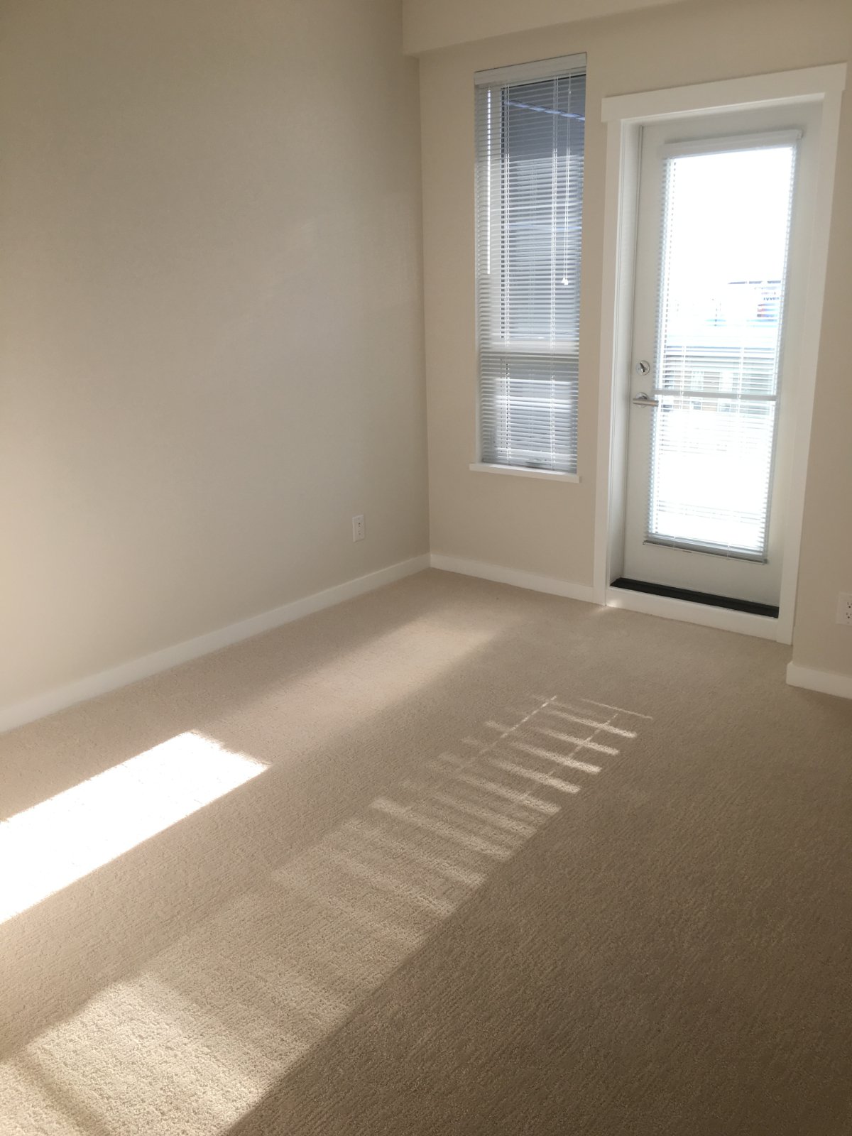 2 Bedroom Apartment for Rent - 9168 Slopes Mews, Burnaby, BC 5