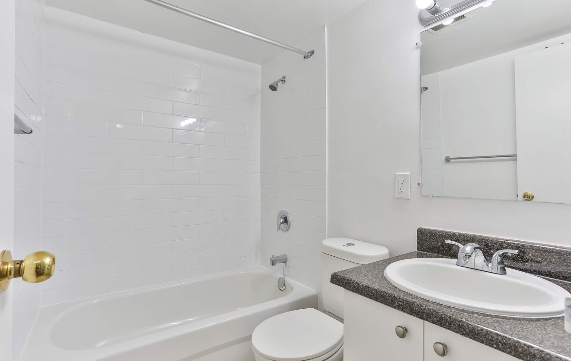 2 Bedroom Apartment for Rent - 550 Scarborough Golf Club Road, Toronto, ON 5