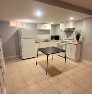 2 Bedroom Apartment for Rent - Innisdale Rd, Mississauga, ON 5
