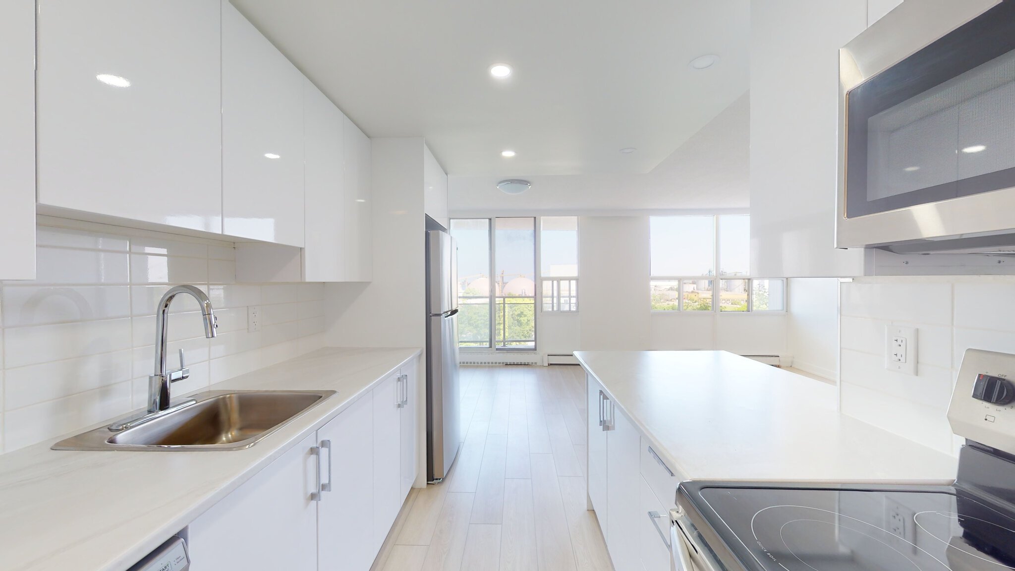2 Bedroom Apartment for Rent - 35  Brock Street, Hamilton, ON 3