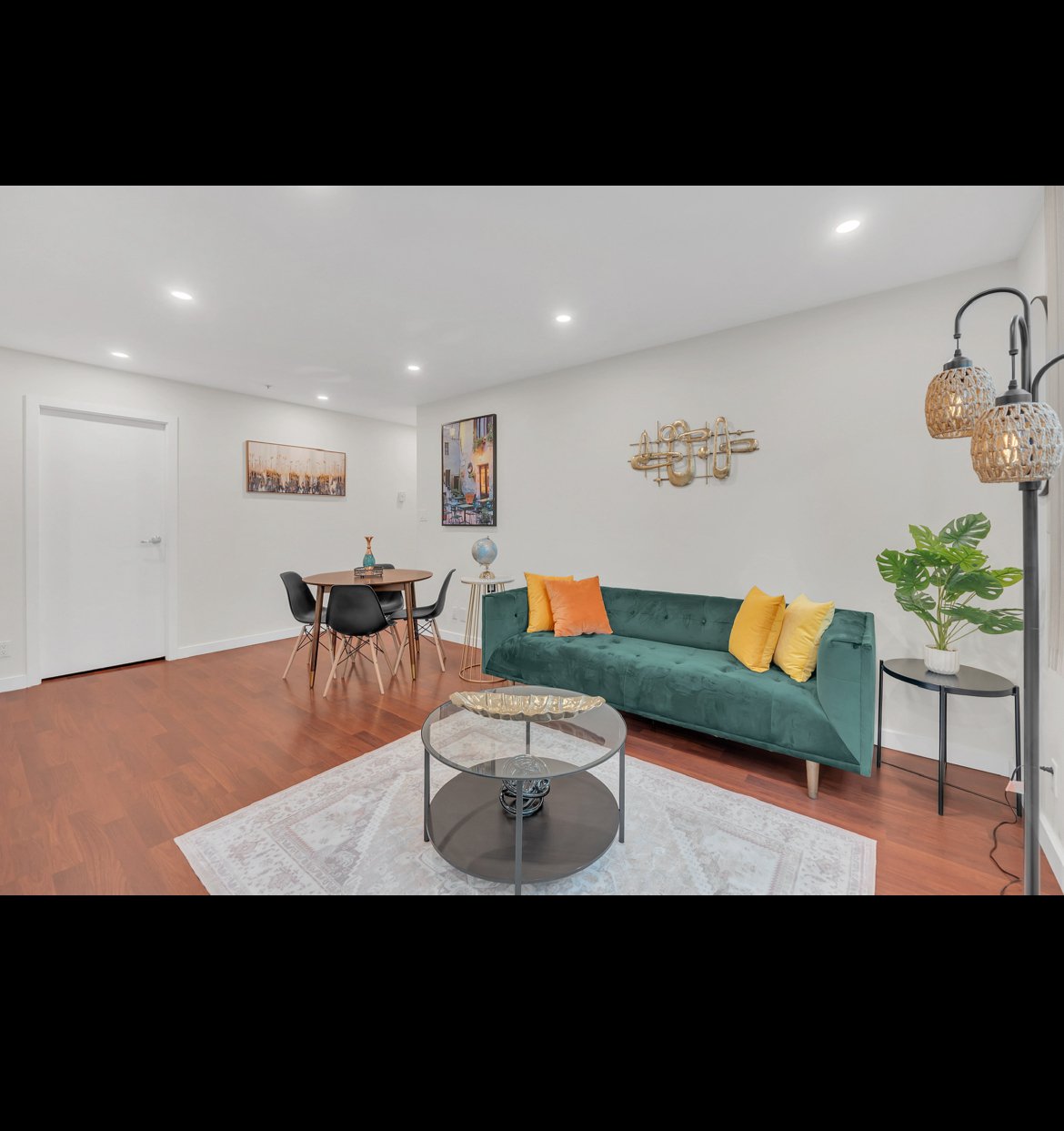 2 Bedroom Apartment for Rent - 1200 W Georgia St, Vancouver, BC 3