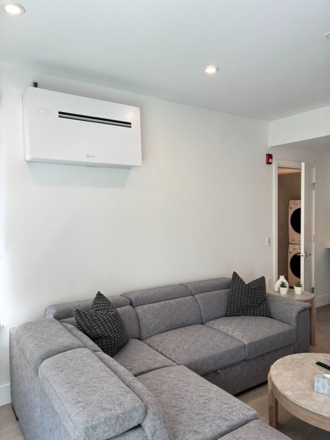 2 Bedroom Apartment for Rent - 2250 E 1st Ave, Vancouver, BC 3