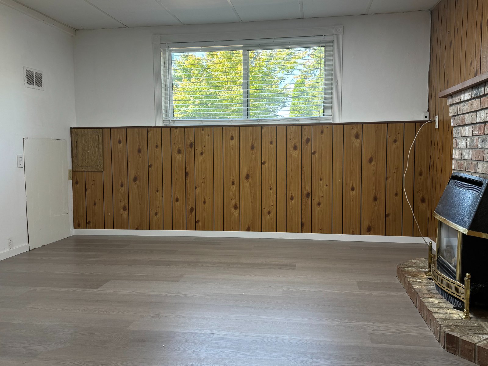 2 Bedroom Laneway Suite for Rent - 99A Ave, Surrey, BC 2