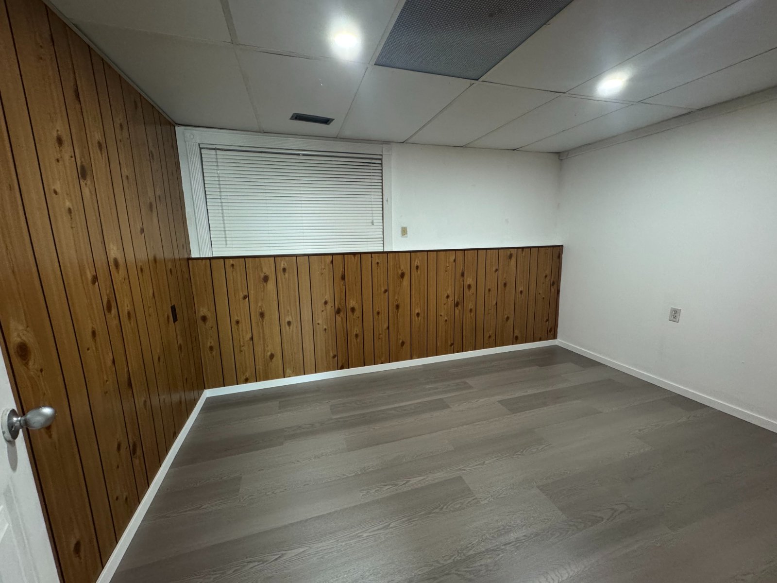 2 Bedroom Laneway Suite for Rent - 99A Ave, Surrey, BC 3