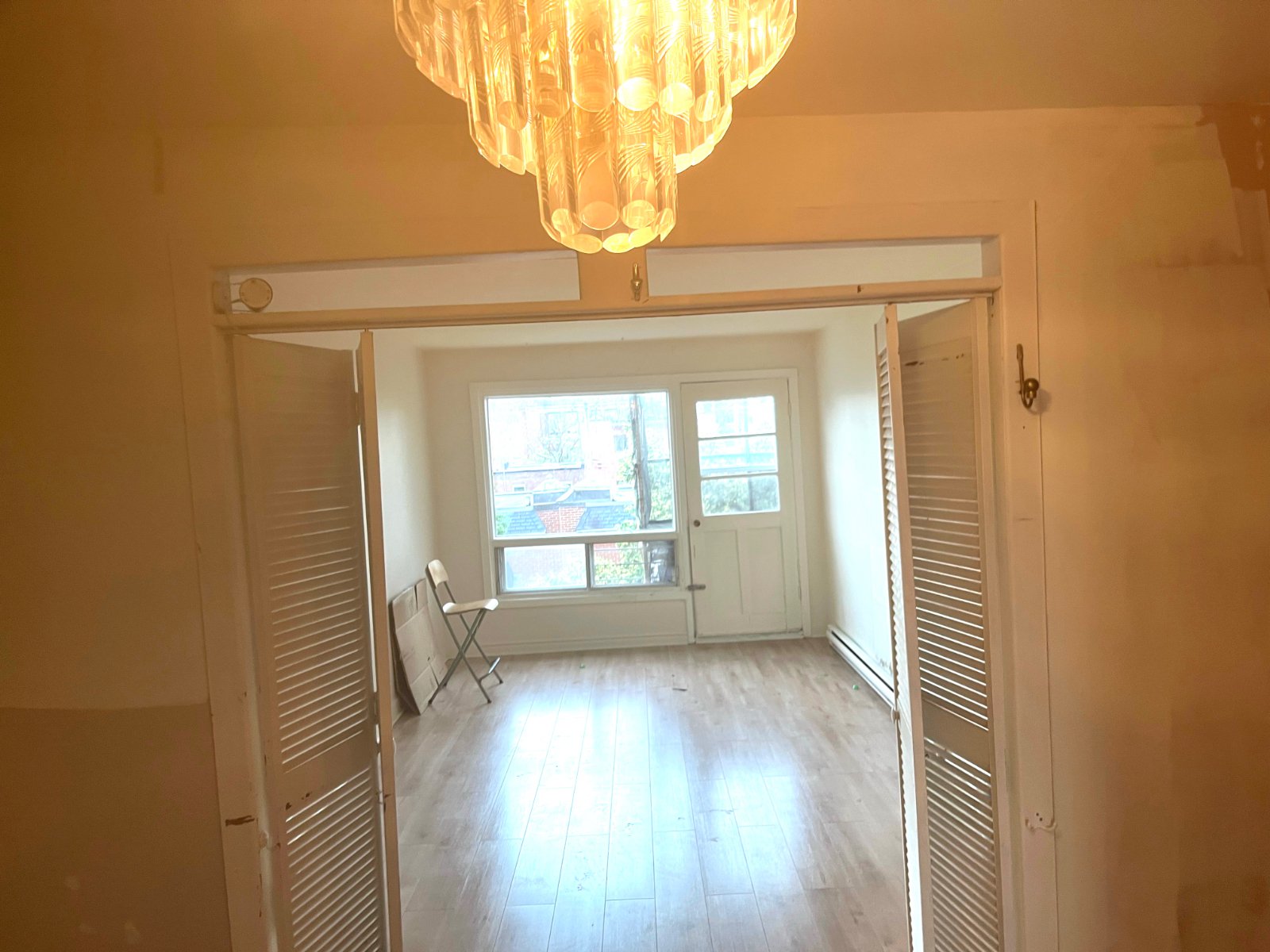 3 Bedroom Apartment for Rent - 7921 Avenue Champagneur, Montréal, QC 2