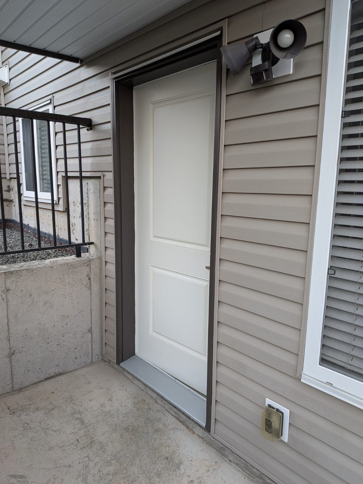 2 Bedroom Basement Suite for Rent - 147 B St, Surrey, BC 4
