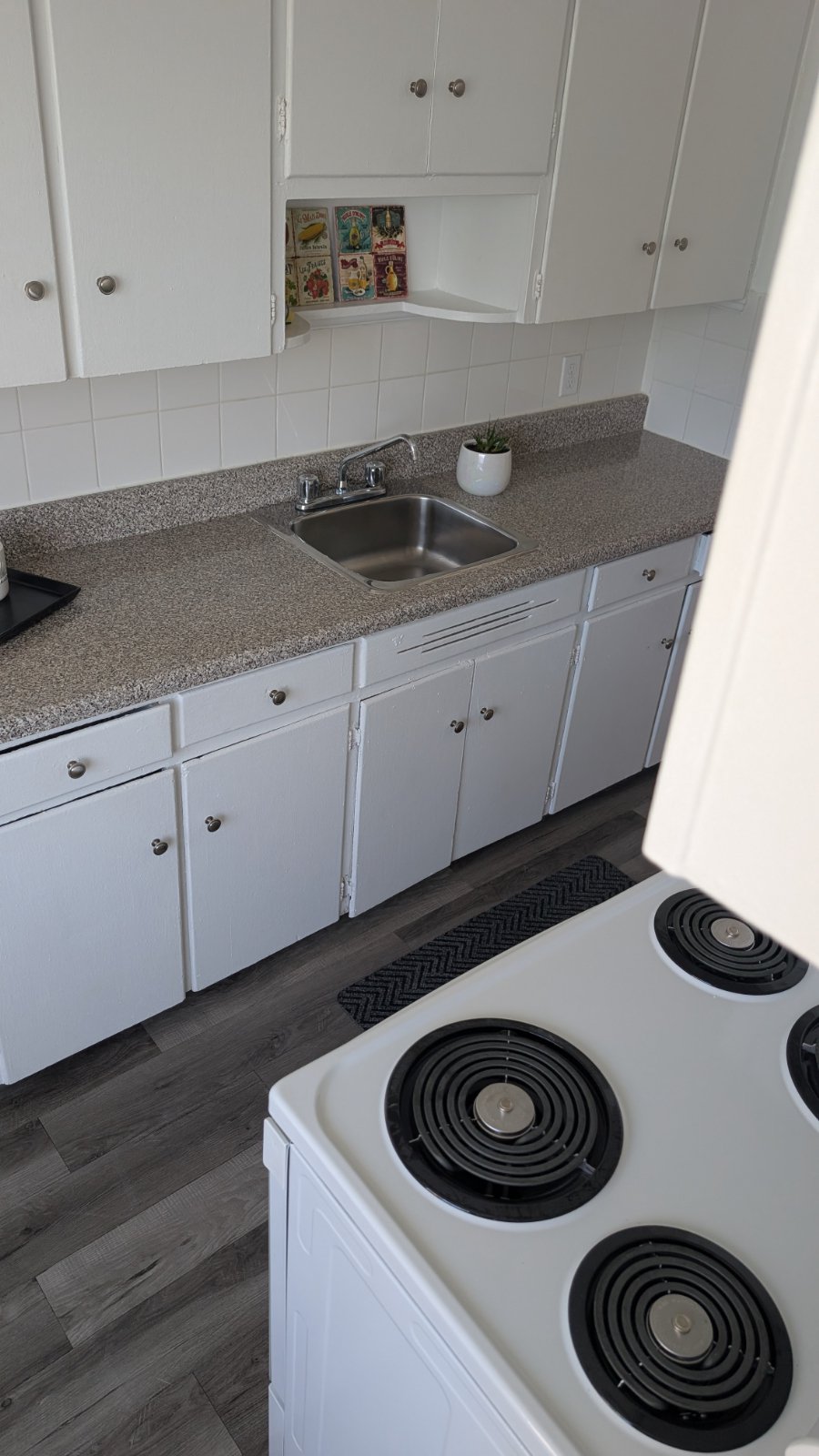 2 Bedroom Apartment for Rent - 10 Craigton Dr, Scarborough, ON 5