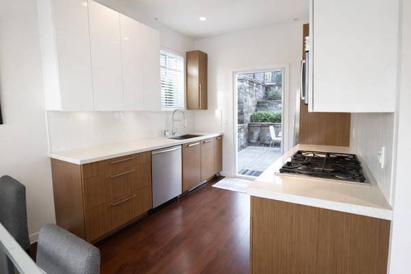 3 Bedroom Townhouse for Rent - 2229 Southside Dr, Vancouver, BC 5