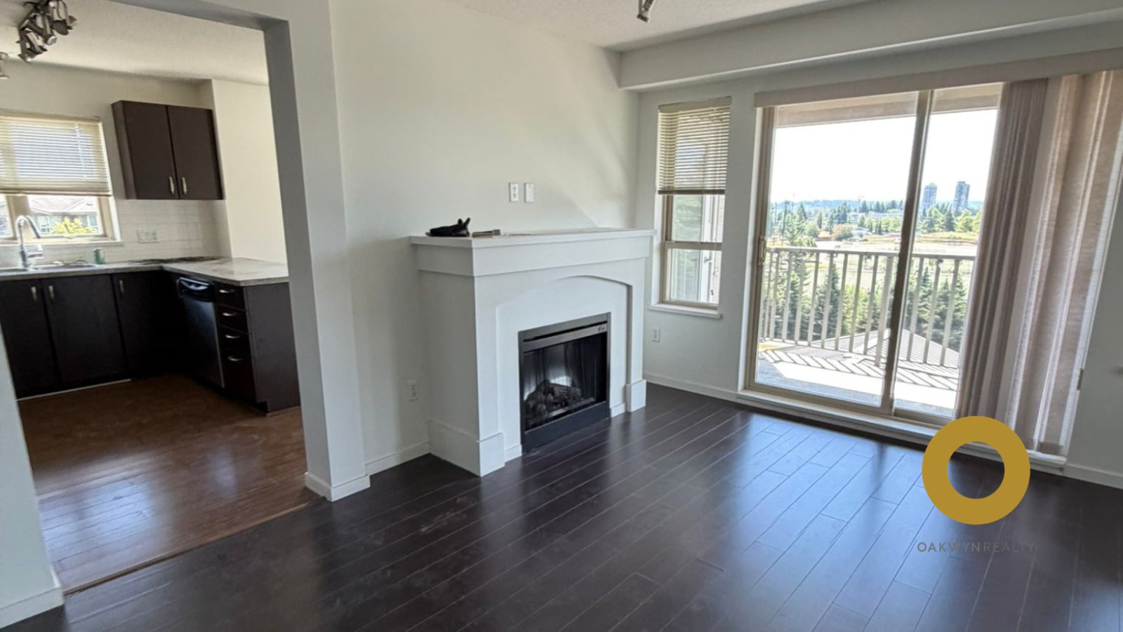 3 Bedroom Apartment for Rent - 3110 Dayanee Springs Blvd, Coquitlam, BC 3