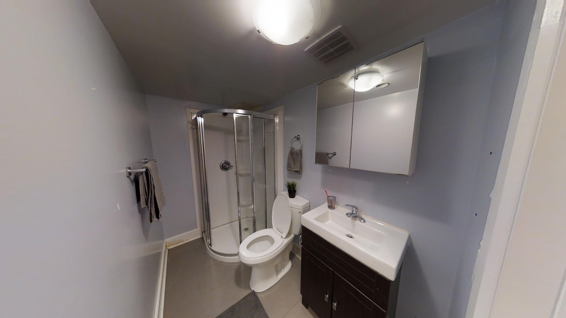 4 Bedroom Apartment for Rent - 167 Aylmer Avenue, Ottawa, ON 4