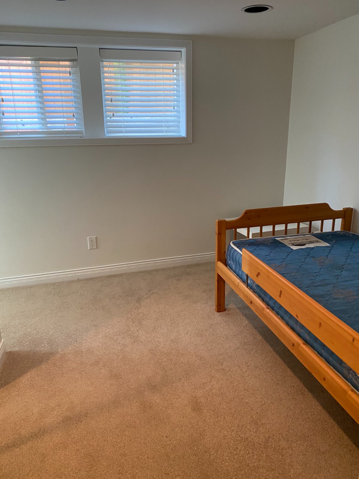 2 Bedroom Basement Suite for Rent - 5387 Cypress St, Vancouver, BC 5