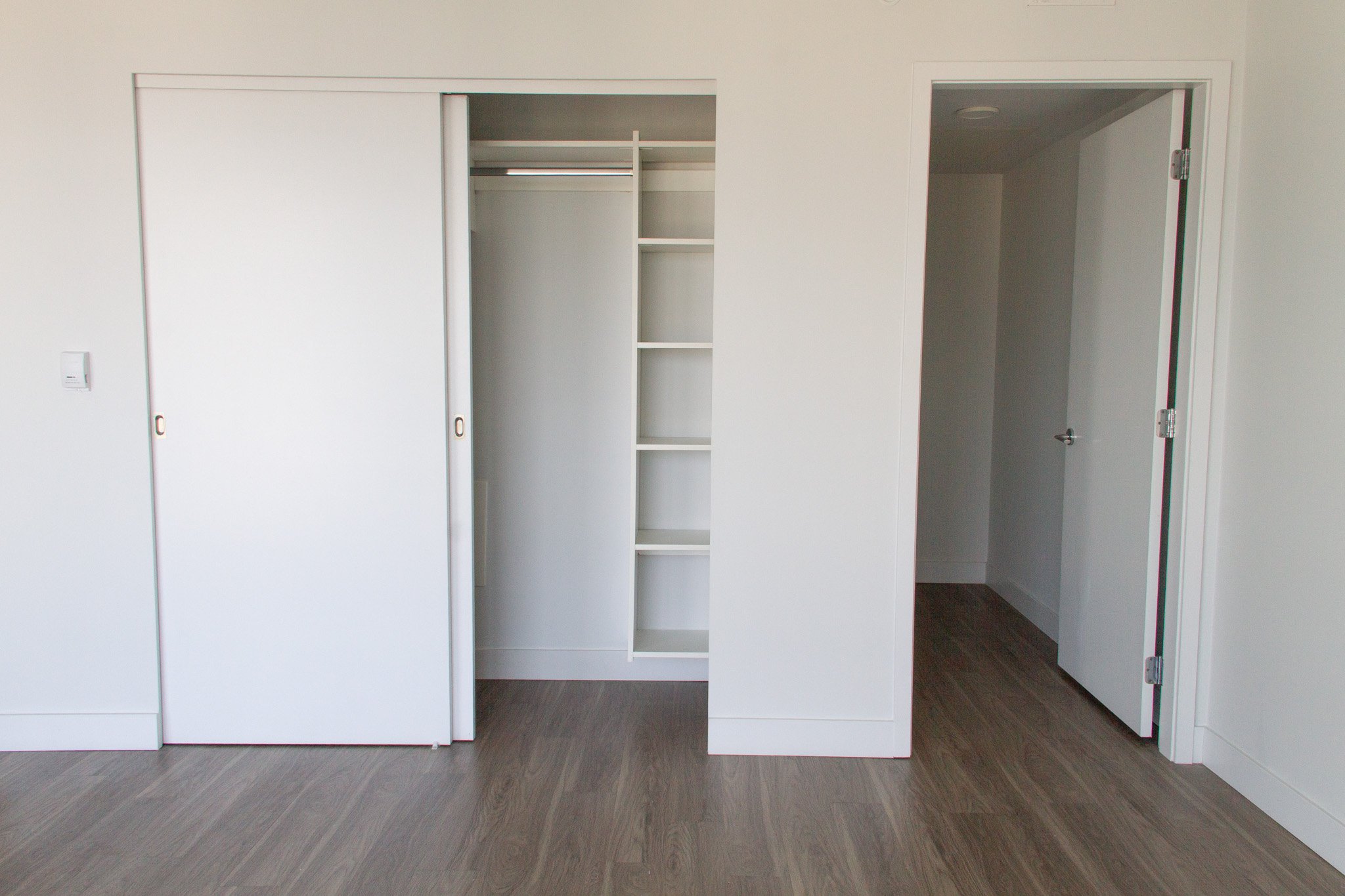 Studio Apartment for Rent - 1668 Davie Street, Vancouver, BC 3