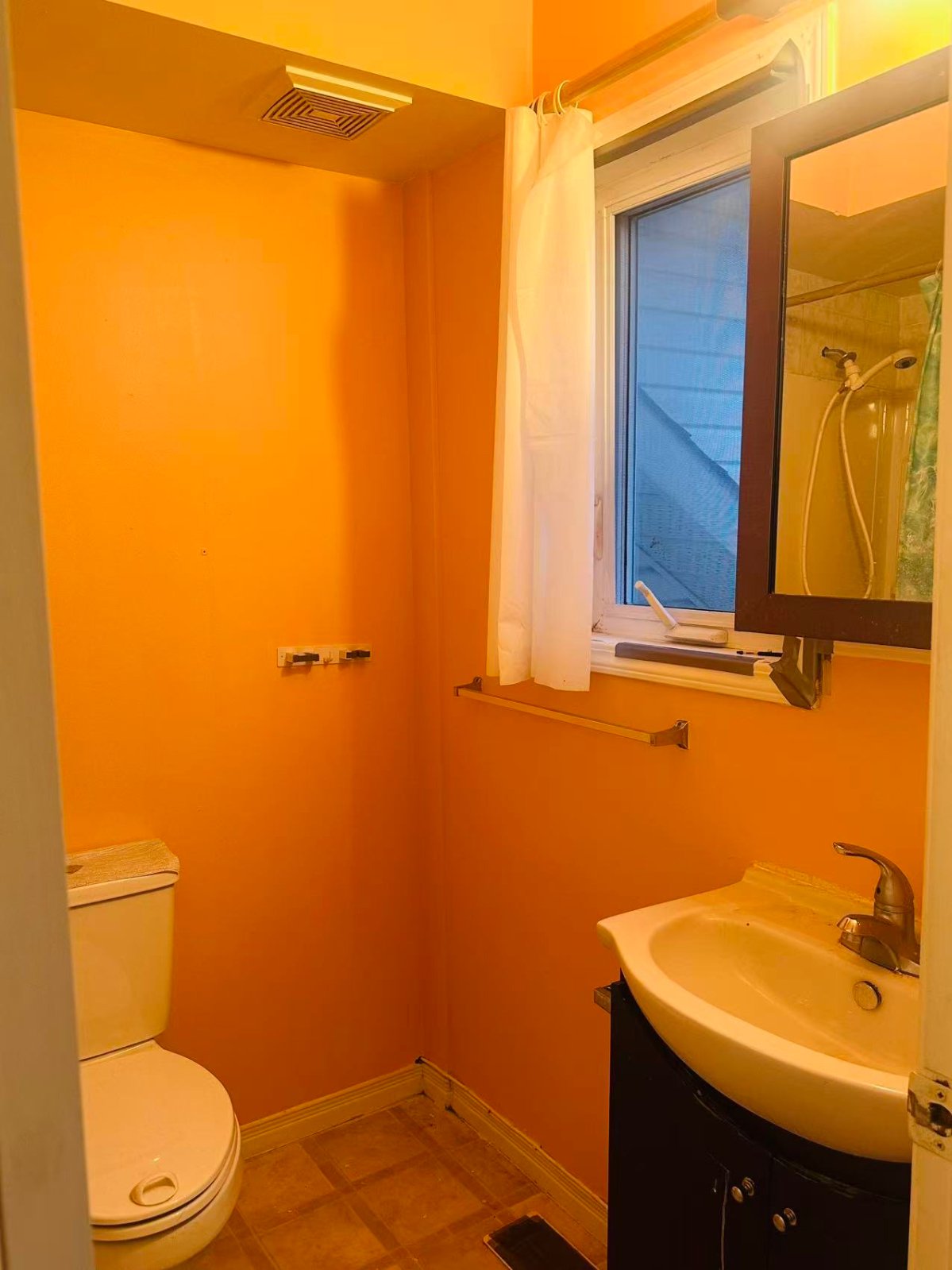 2 Bedroom Laneway Suite for Rent - Craig Henry Dr, Ottawa, ON 3