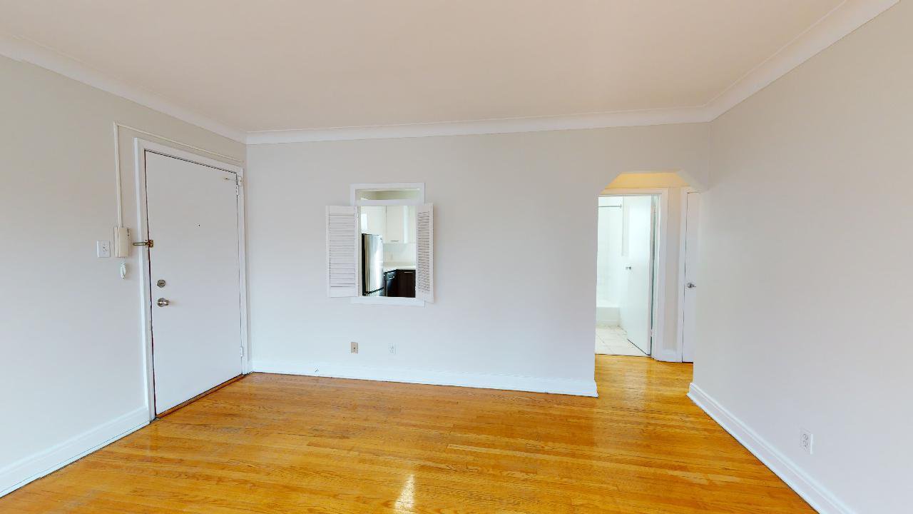 2 Bedroom Apartment for Rent - 19 Strathcona Avenue, Ottawa, ON 4