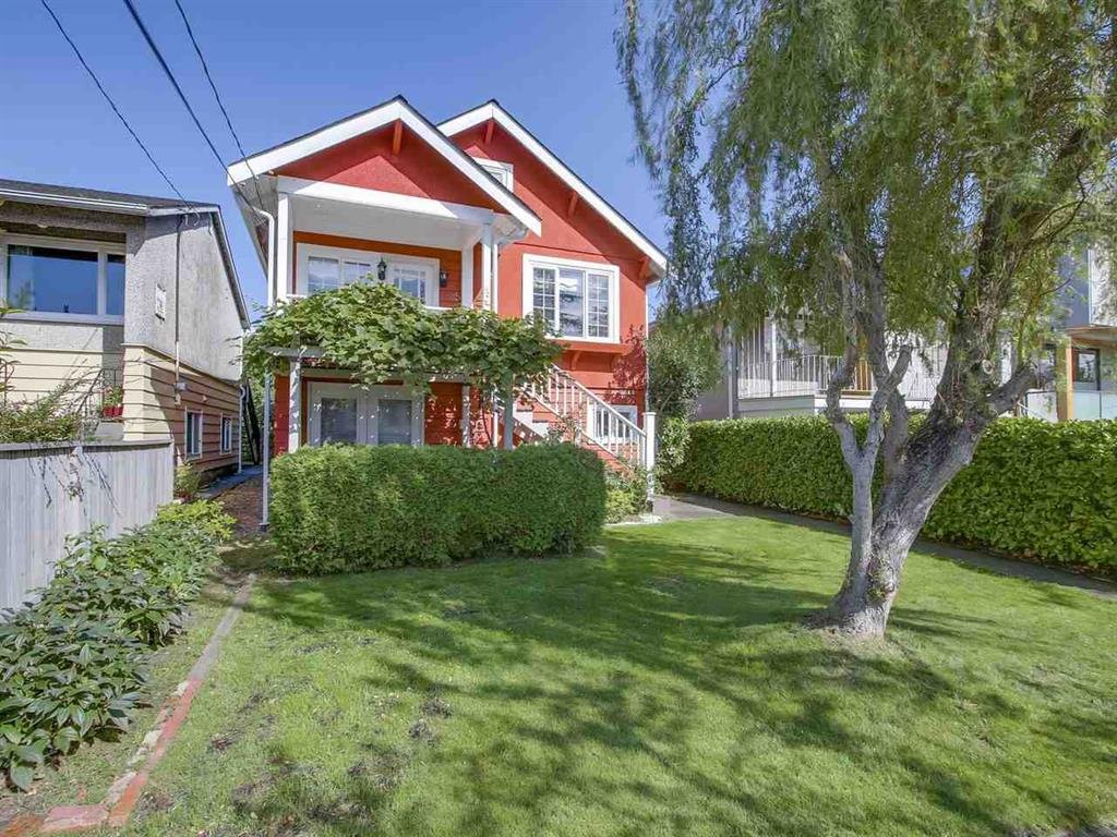 Room in House for Rent - W 18th Ave, Vancouver, BC 4
