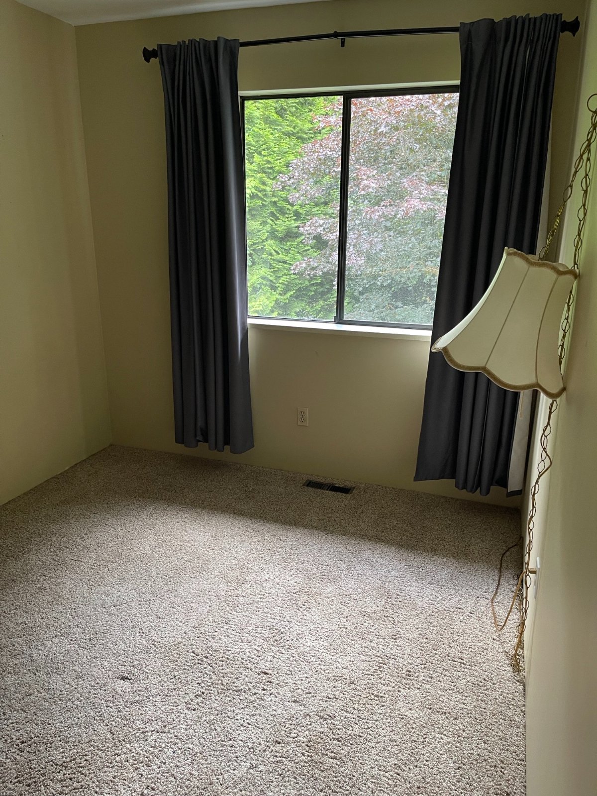3 Bedroom Townhouse for Rent - 2915 Norman Ave, Coquitlam, BC 3