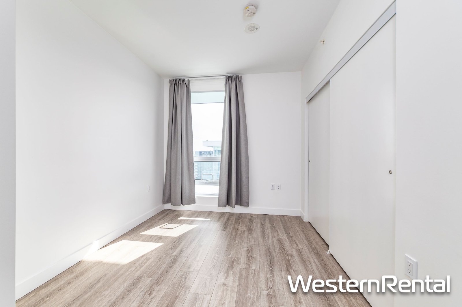 3 Bedroom Apartment for Rent - 6328 No 3 Rd, Richmond, BC 4