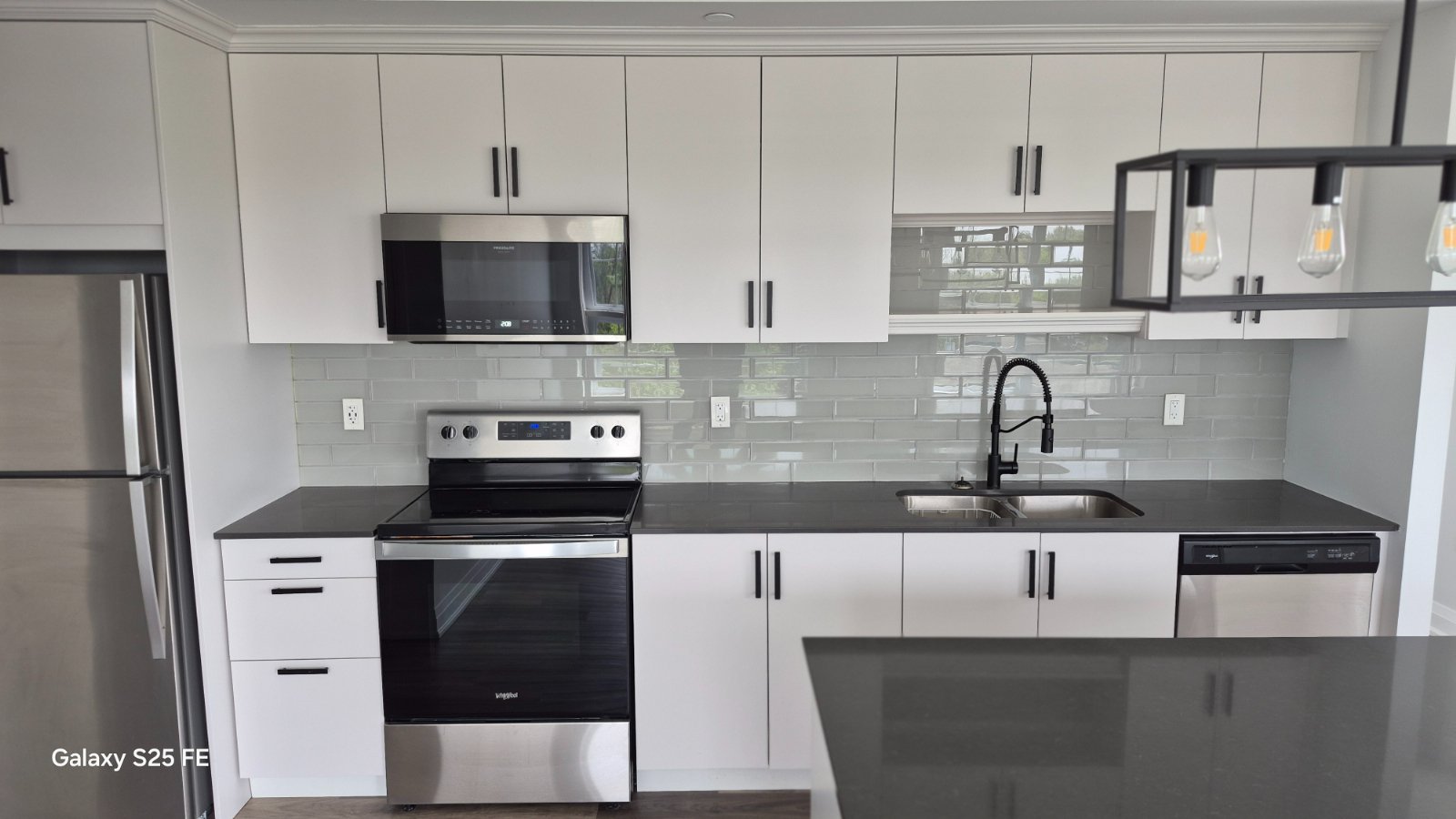 2 Bedroom Apartment for Rent - 88 Gibson St, North Dumfries, ON 3