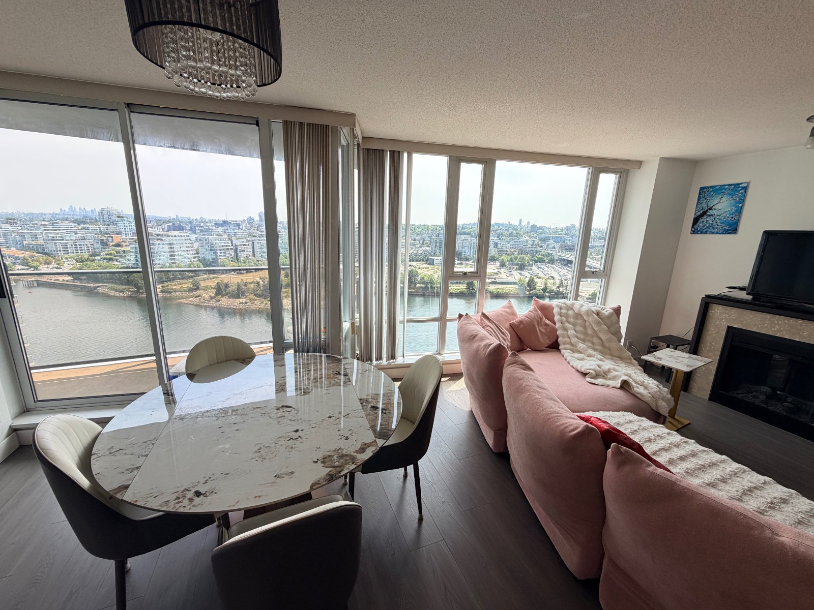 2 Bedroom Apartment for Rent - 918 Cooperage Way, Vancouver, BC 5
