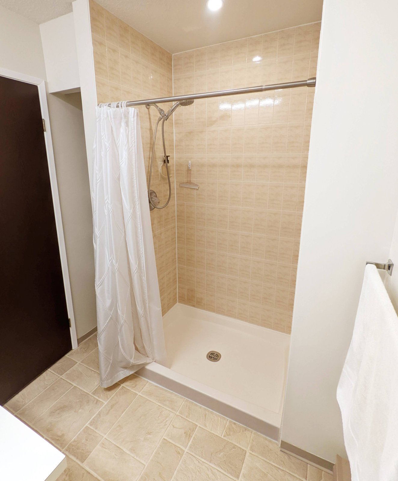Room in House for Rent - Dakota Dr, Richmond, BC 4