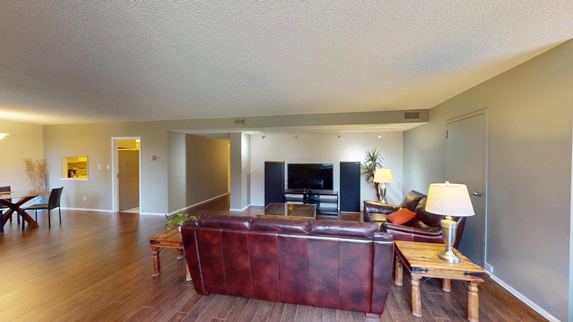 2 Bedroom Apartment for Rent - 201 B-500  Eau Claire Ave Sw, Calgary, AB 3