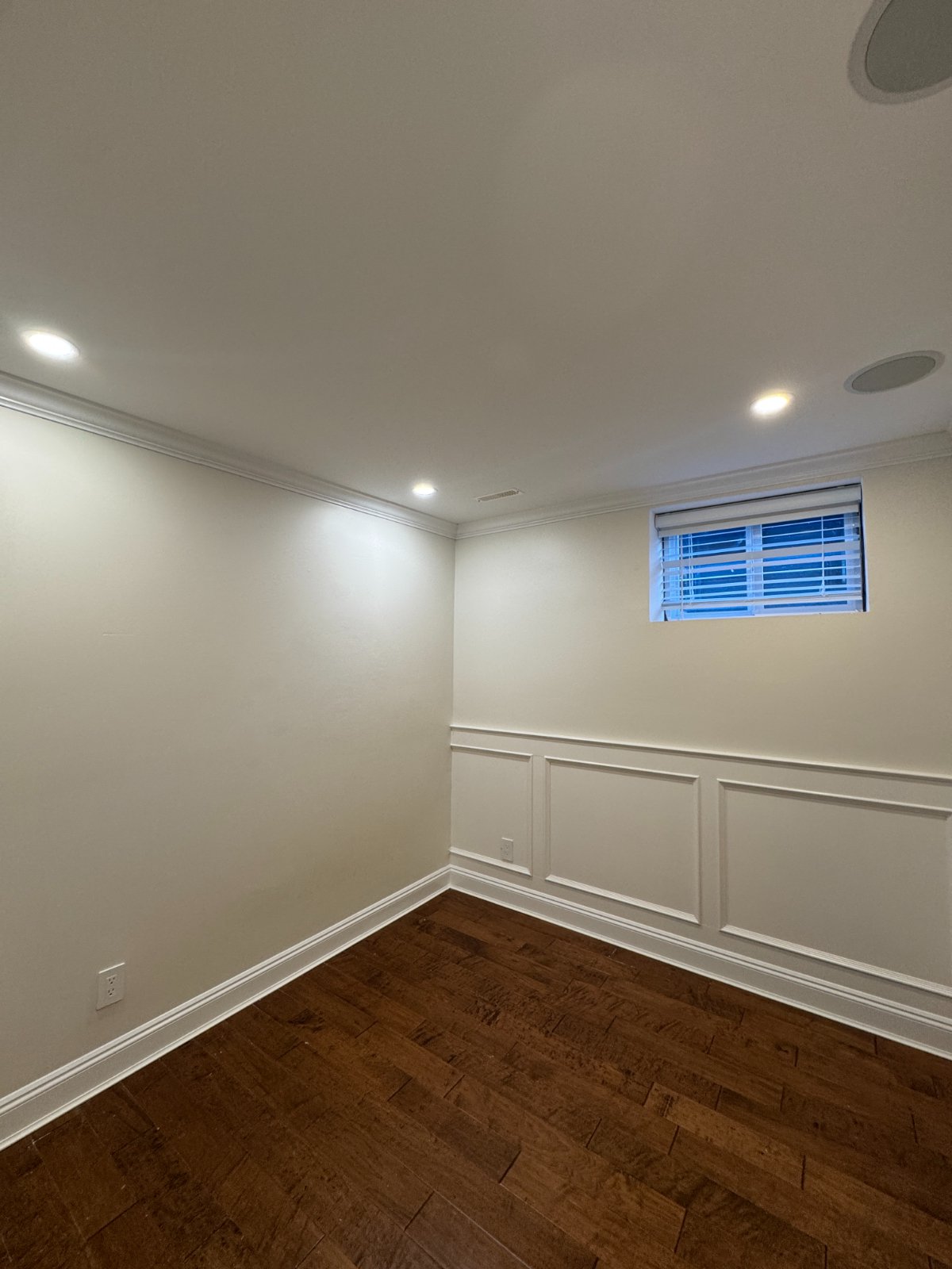 2 Bedroom Basement Suite for Rent - 6582 Grant St Burnaby, Burnaby, BC 3