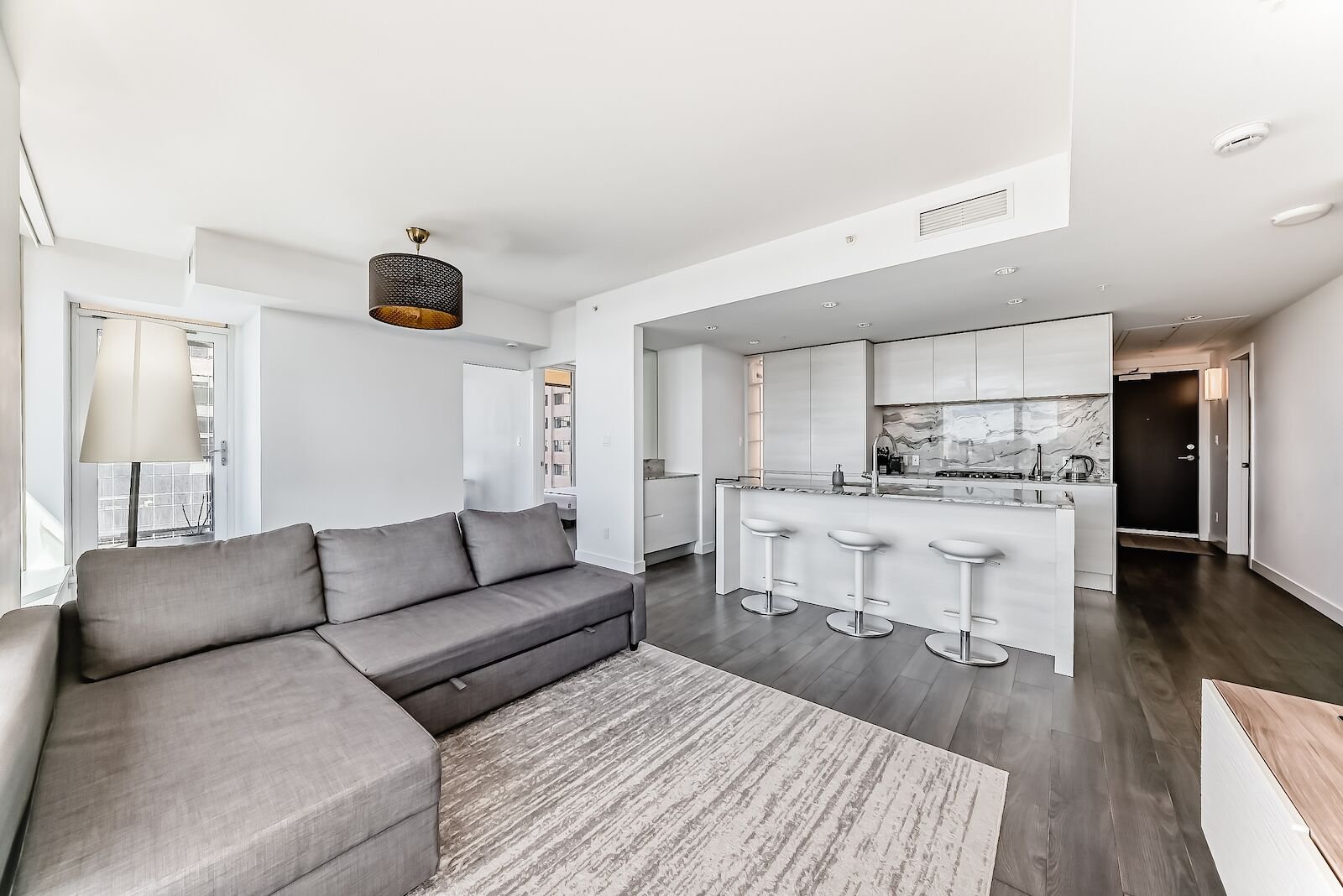 2 Bedroom Apartment for Rent - 835 Sterling Lyon Pkwy, Winnipeg, MB 3