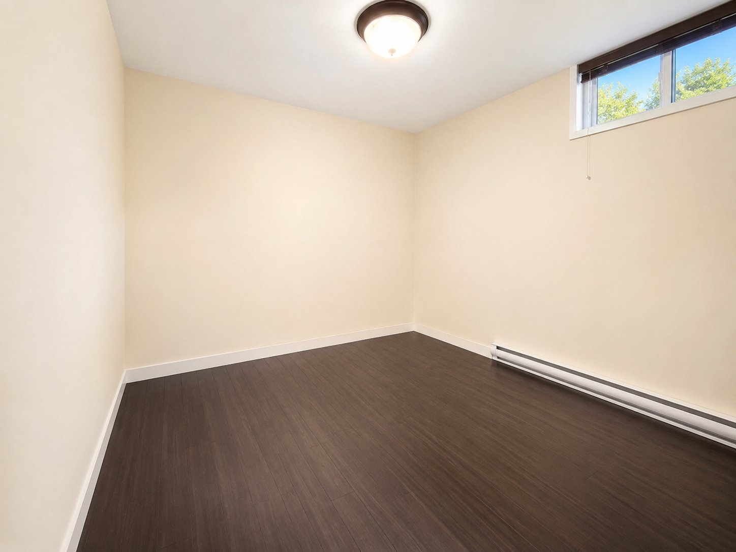 2 Bedroom Basement Suite for Rent - 50 W 37th Ave, Vancouver, BC 4