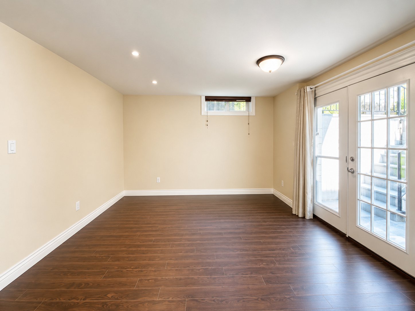 2 Bedroom Basement Suite for Rent - 50 W 37th Ave, Vancouver, BC 3