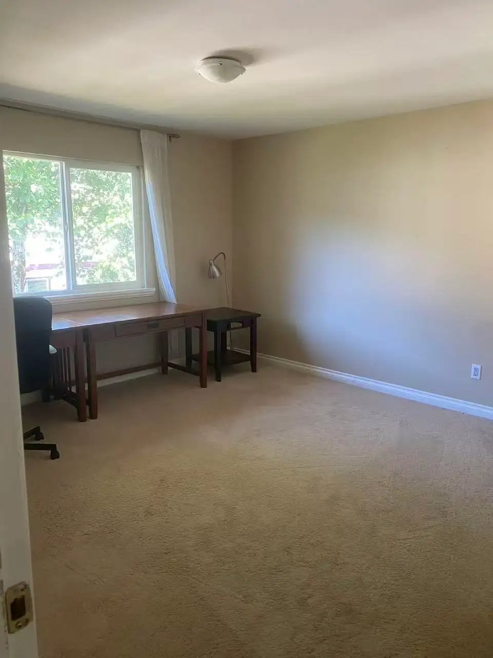 4 Bedroom House for Rent - 2048 Parkway Blvd, Coquitlam, BC 4