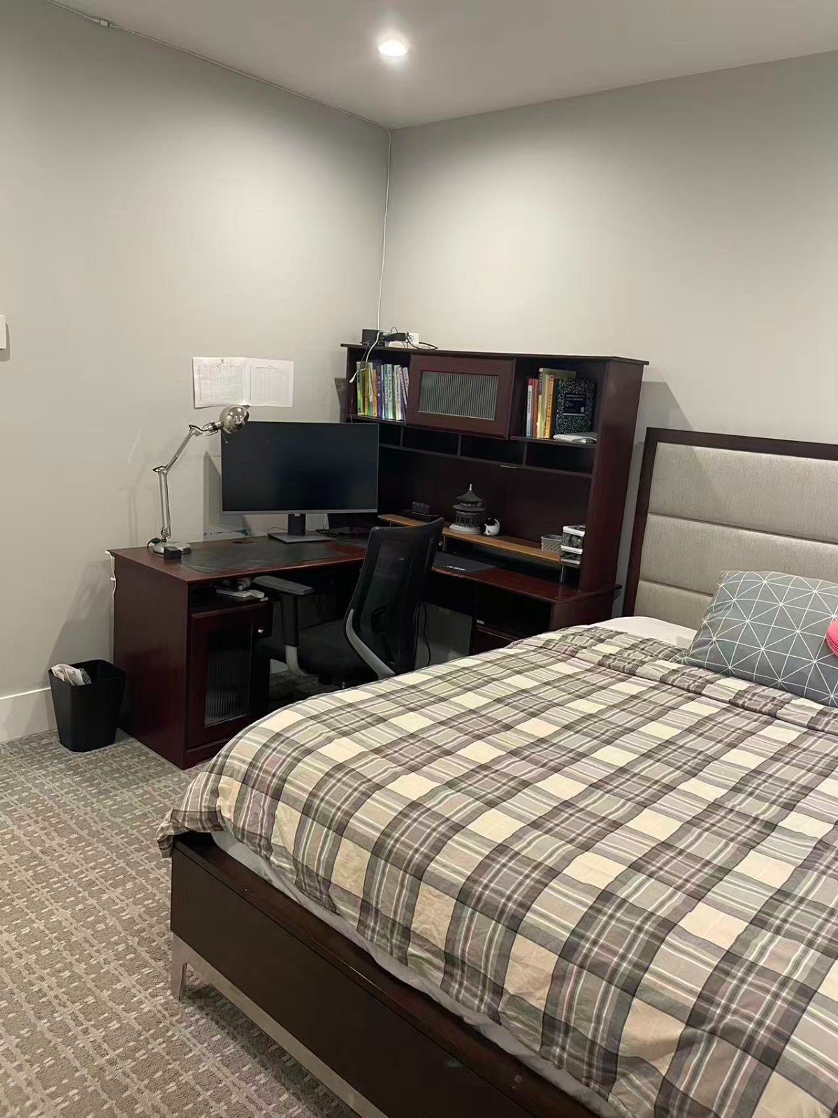 Room in House for Rent - Taseko Cres, Richmond, BC 2