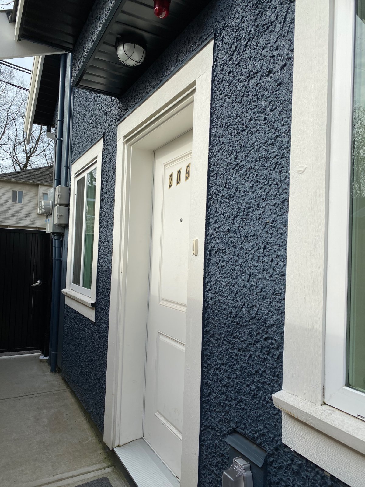 2 Bedroom Laneway Suite for Rent - E 42nd Ave, Vancouver, BC 5
