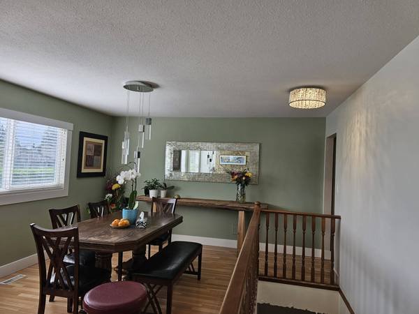 4 Bedroom House for Rent - E Columbia St, New Westminster, BC 3