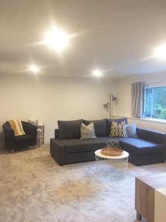 2 Bedroom Private Suite for Rent - Churchill St, Vancouver, BC 3