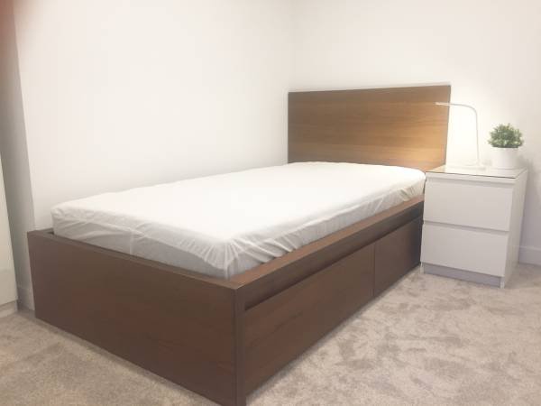 2 Bedroom Private Suite for Rent - Churchill St, Vancouver, BC 4