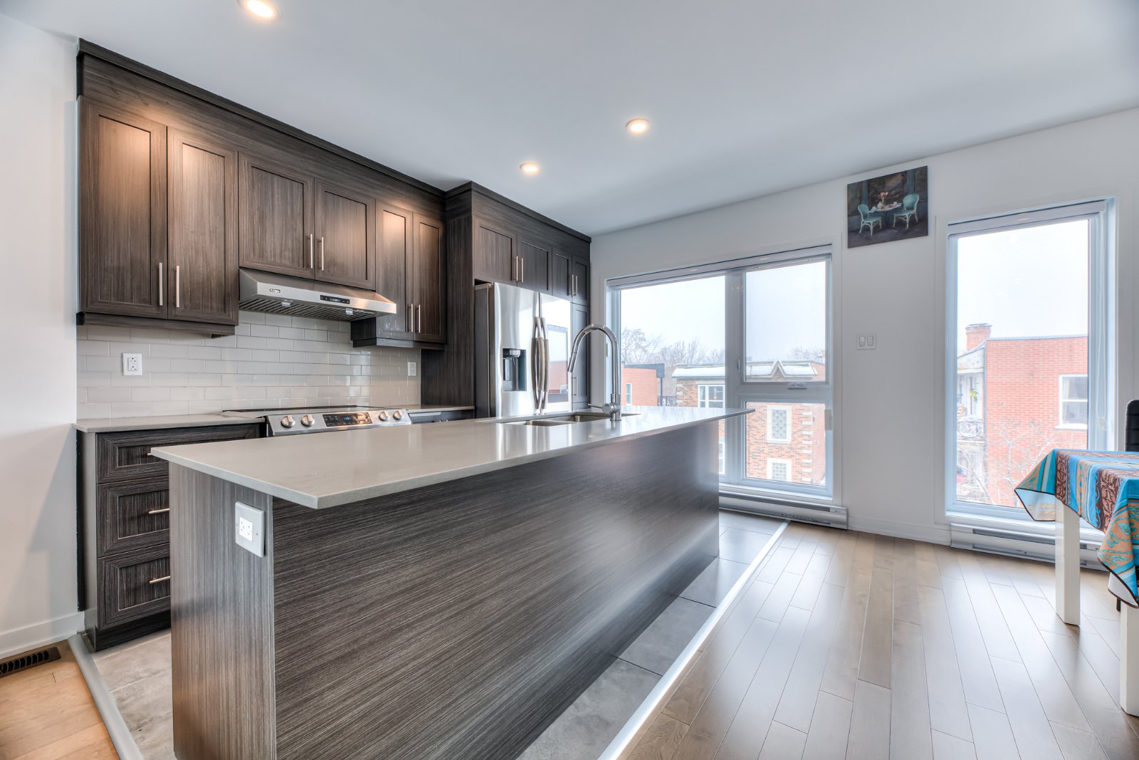 2 Bedroom Apartment for Rent - 2541 Rue de Rouen, Montréal, QC 3