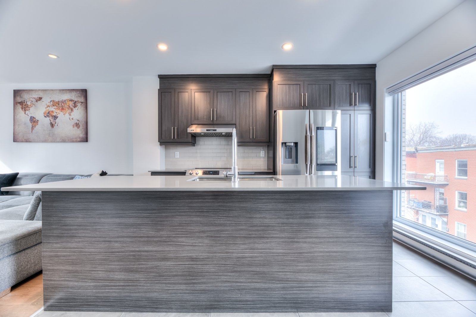 2 Bedroom Apartment for Rent - 2541 Rue de Rouen, Montréal, QC 4