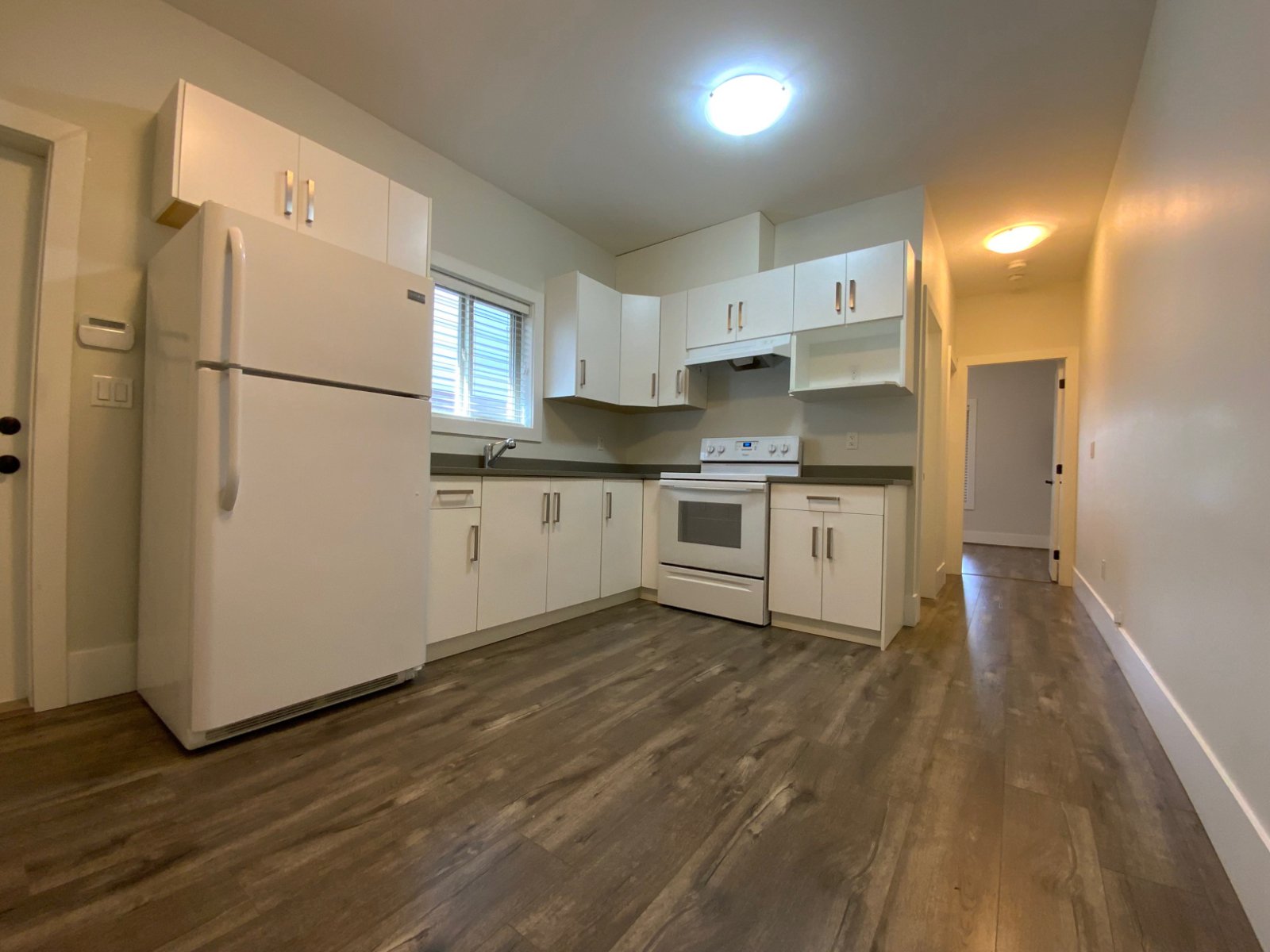 2 Bedroom Basement Suite for Rent - 6843 Salisbury Ave, Burnaby, BC 2