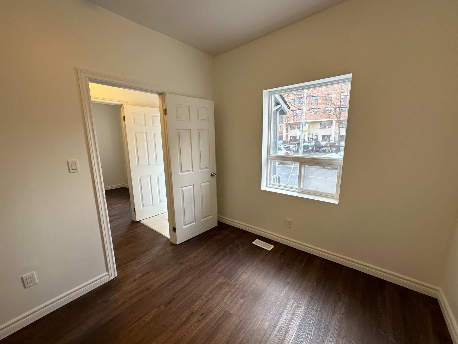 3 Bedroom Townhouse for Rent - 278 Shuter St, Toronto, ON 3